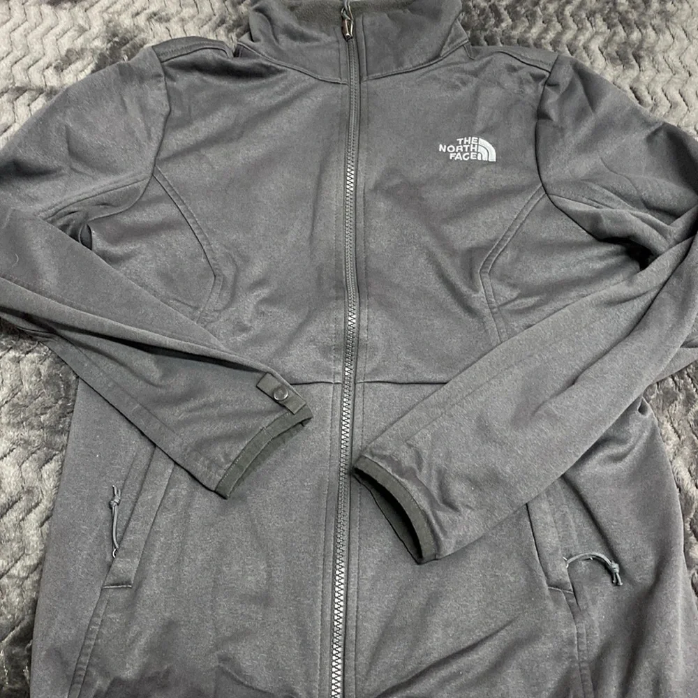 The north face zip up jacket size small good condition grey Embroidered logo